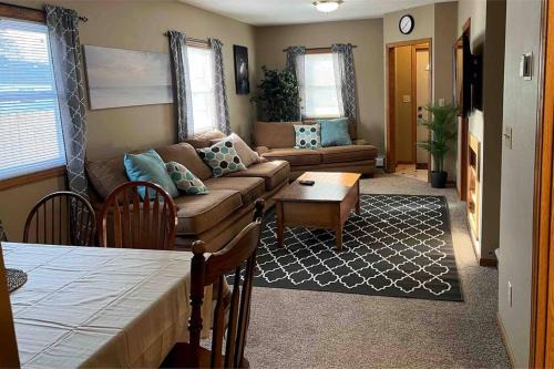 Superior House | Close to Duluth! Centrally Located-Lake Superior Minutes Away!