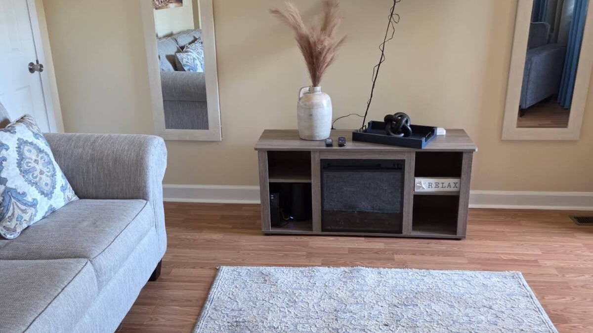 Terry Sanford House | Close to everything-Centrally located to downtown, coliseum, hospital, & stadium