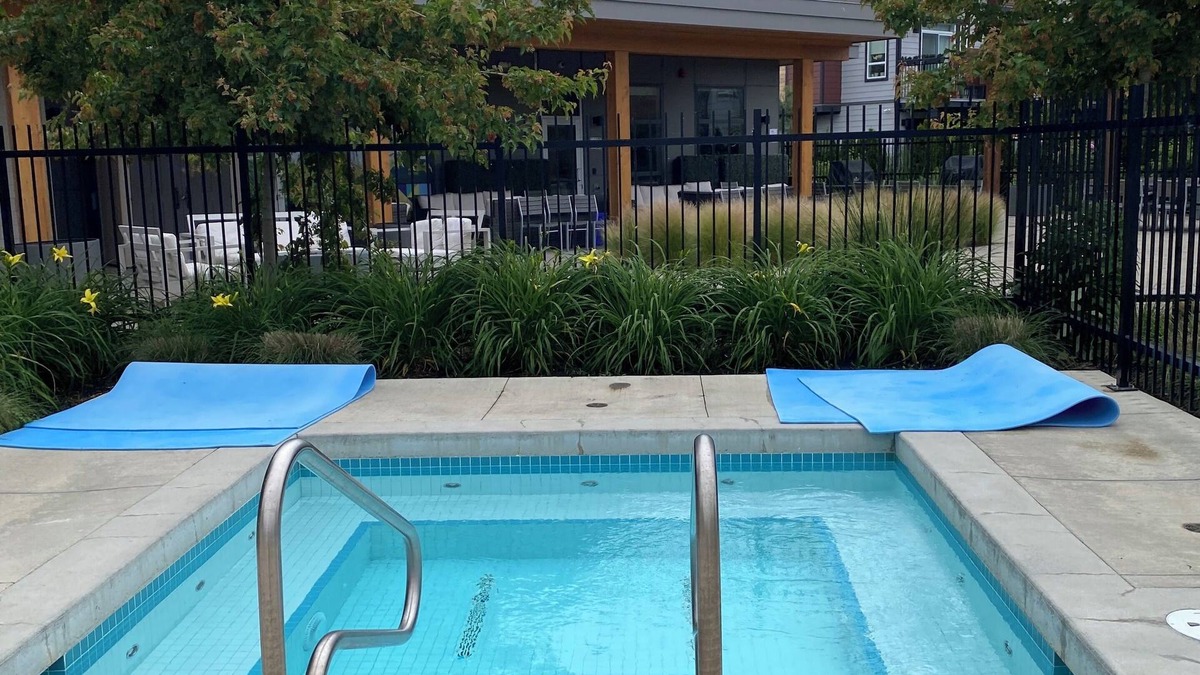 Tsawwassen Condo | Close to ferry terminal and a short drive to the airport or downtown Vancouver!