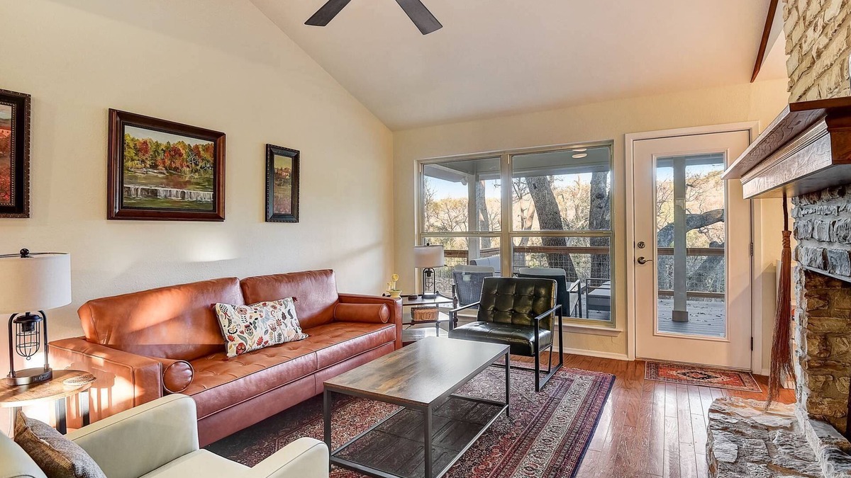 Georgetown House | Close to Historic Georgetown, Family Friendly, Large Porch