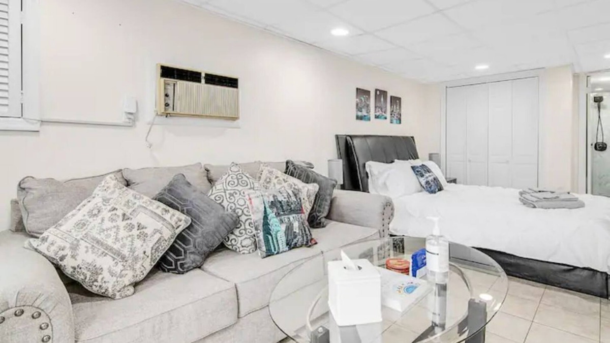 Hawthorne Apartment | ❤️Close to NYC🗽Free Parking🚗 Ground Level Studio