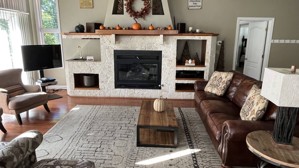 Champion House | Close to Slopes; Great View of Slopes; Firepit