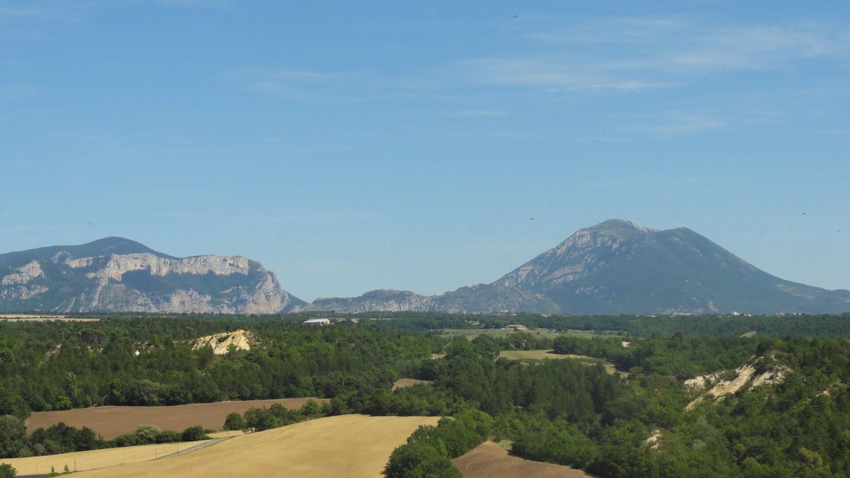 Puimoisson Apartment | Close to the Gorges du Verdon Apartment with garden, terrace, panoramic view