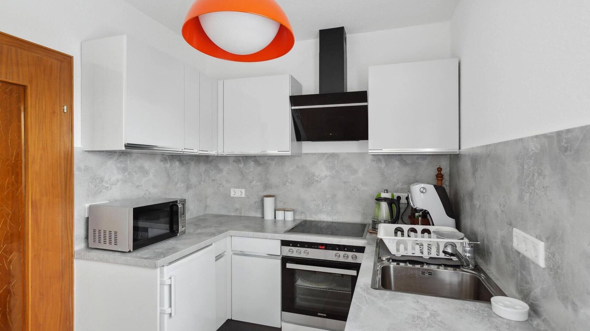 Bad Breisig Apartment | Close to the Rhine, this pleasant and bright vacation apartment in Bad Breisig welcomes you.
