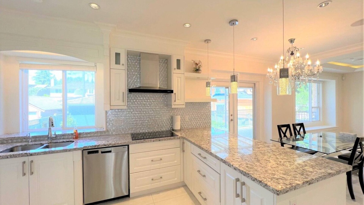 Dunbar House | Close to UBC, St. George School, beautiful house