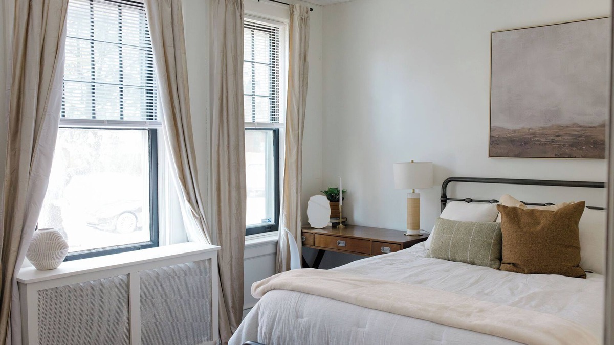 York Apartment | Close to Wellspan, York College, Appell! Washer/dryer in unit.