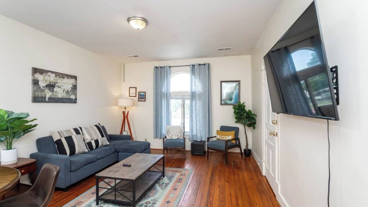 Waynesboro Apartment | Close to Wineries & Skyline Drive, Wintergreen, Enjoy Basic City location!