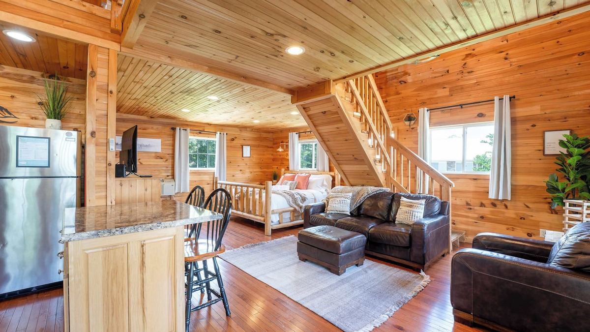 Bryant Cabin | Cloud 9 Cabin with an indoor pool, hot tub, & fire pit!