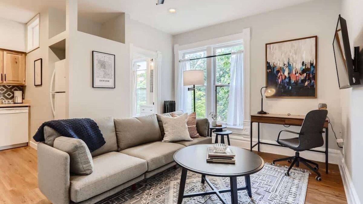City Park Apartment | Cloud by Modern Midstay/1Block to City Park #C10