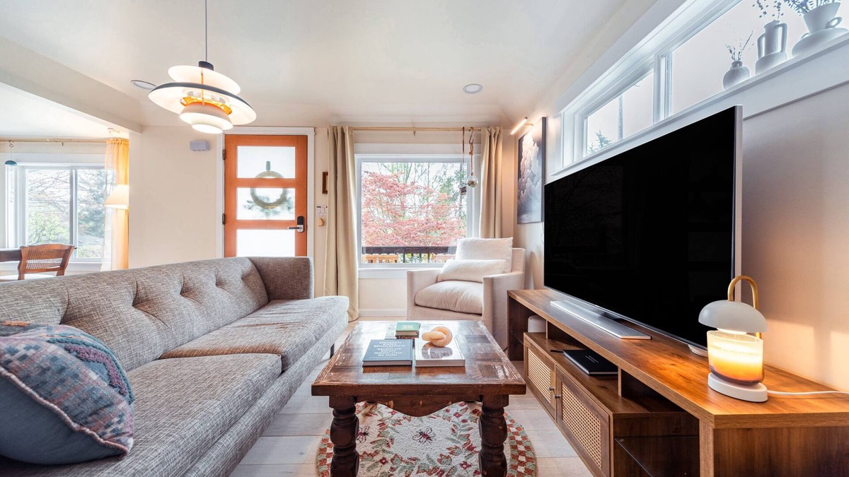 Edmonds Cottage | Cloud Cottage - Private oasis 10 mins to downtown Seattle