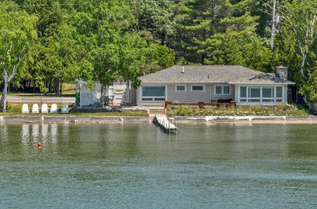 Lake Township House | Cloud Nine on Crystal Lake