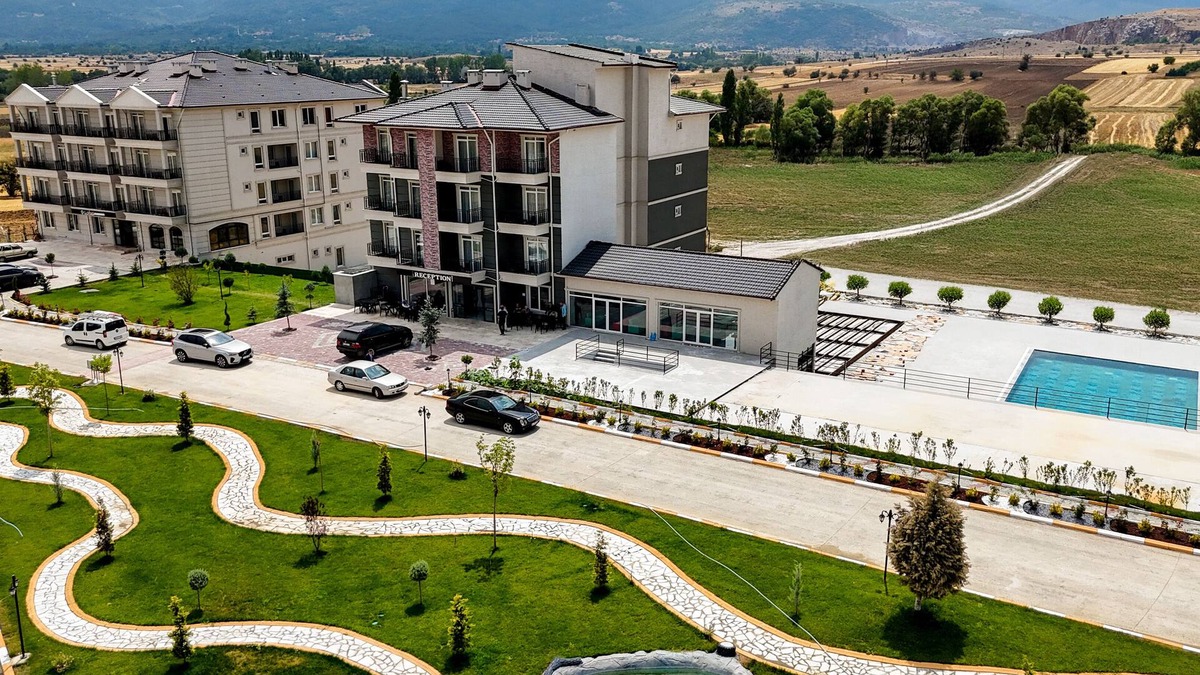 Yoncalı Koyu Hotel | Clovers Thermal Resort & Spa