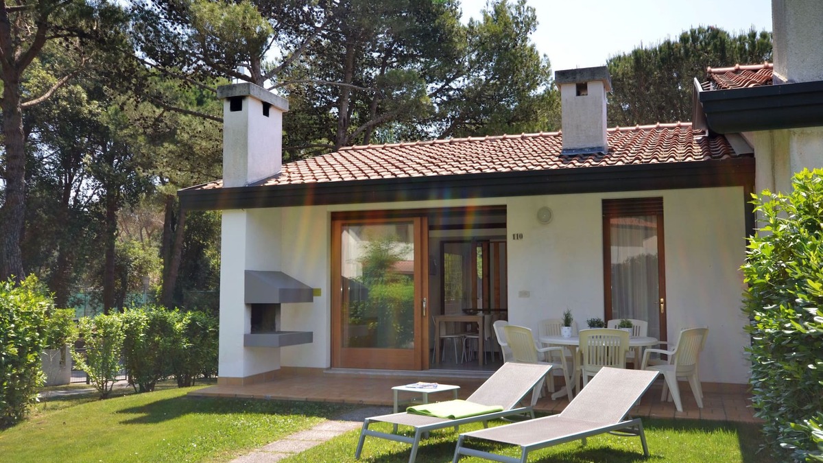 Bibione Lido dei Pini House | Club dei Pini by Interhome