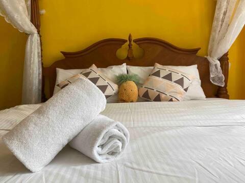 Chinatown Apartment | Club House