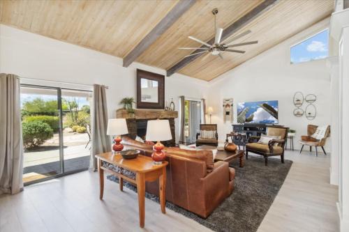Scottsdale House | Club Ironwood Resort Access Desert Garden & Golf