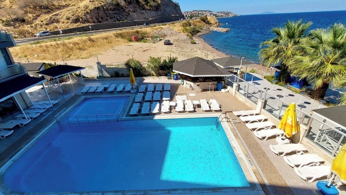 Foca Hotel | Club Rose Bay Hotel