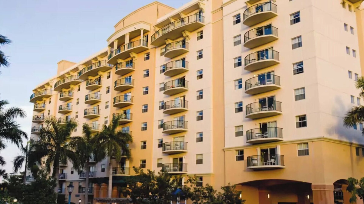 Survey Creek Condo | Club Wyndham Palm-Aire Resort 1br ~ Saturday check-in