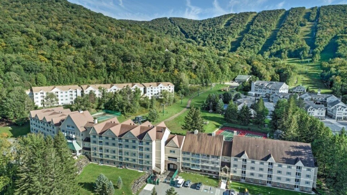 Hancock Condo | Club Wyndham Bentley Brook Resort - 2 Bedroom
