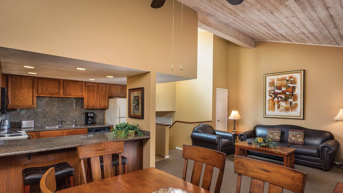 Flagstaff Resort | Club Wyndham Flagstaff 1 Bedroom Deluxe Suite