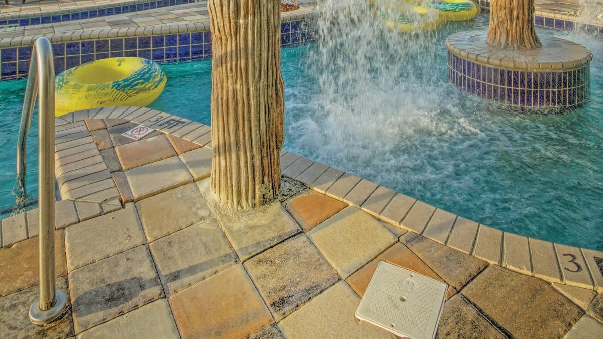 Ash Resort | CLUB WYNDHAM TOWERS ON THE GROVE