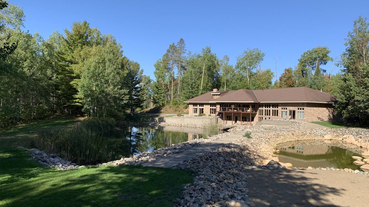 Marcell House | CLUBHOUSE LAKE HOME! GameRm-Sauna-Ping Pong-PoolTable-Foosball-Deck-Bar & More!