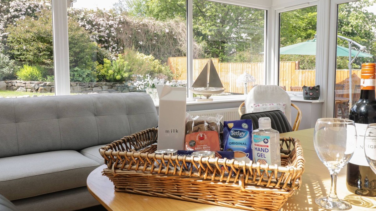 Harlech Cottage | Clyd Fan