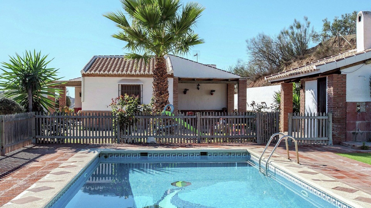 Antequera Cottage | Cottage in Villanueva with Mountain Views
