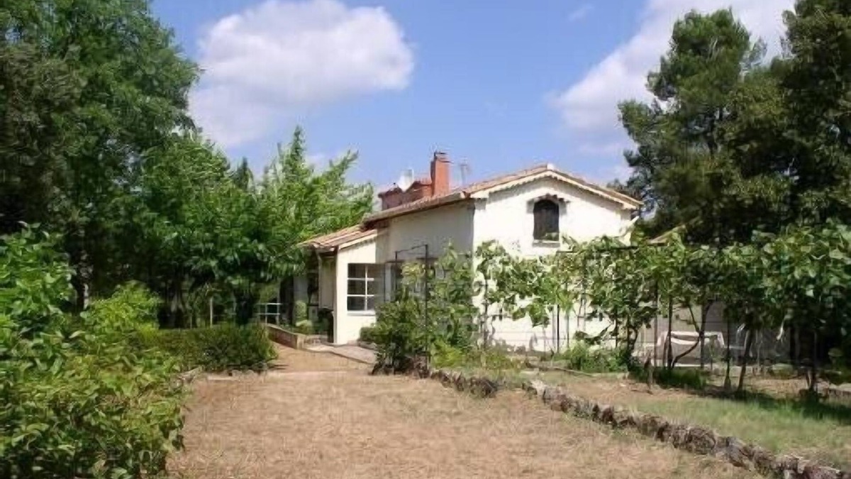 Saint-Maximin-la-Sainte-Baume House | Cottage in Provence Verte in St-Maximin la Sainte-balm, calm and comfort