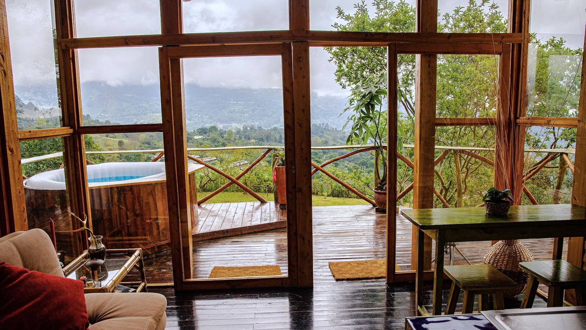 San Francisco Cabin | GLAMPING/CABAÑA CON JACUZZI PRIVADO