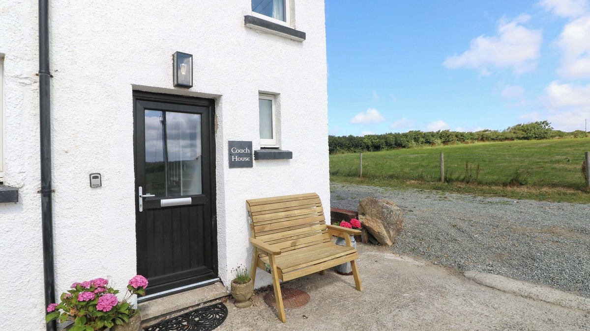 Broad Haven Cottage | COACH HOUSE COTTAGE, pet friendly, with open fire in Broad Haven