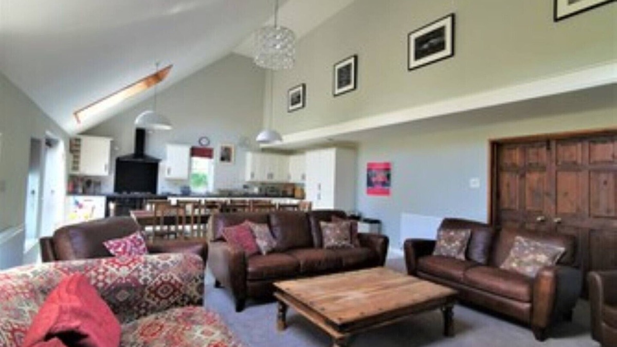 Llanfyrnach House | Coach House
