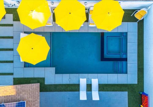 Coachella Villa | Coachella Hide-away Deals,pool,spa,Pickleball,Game