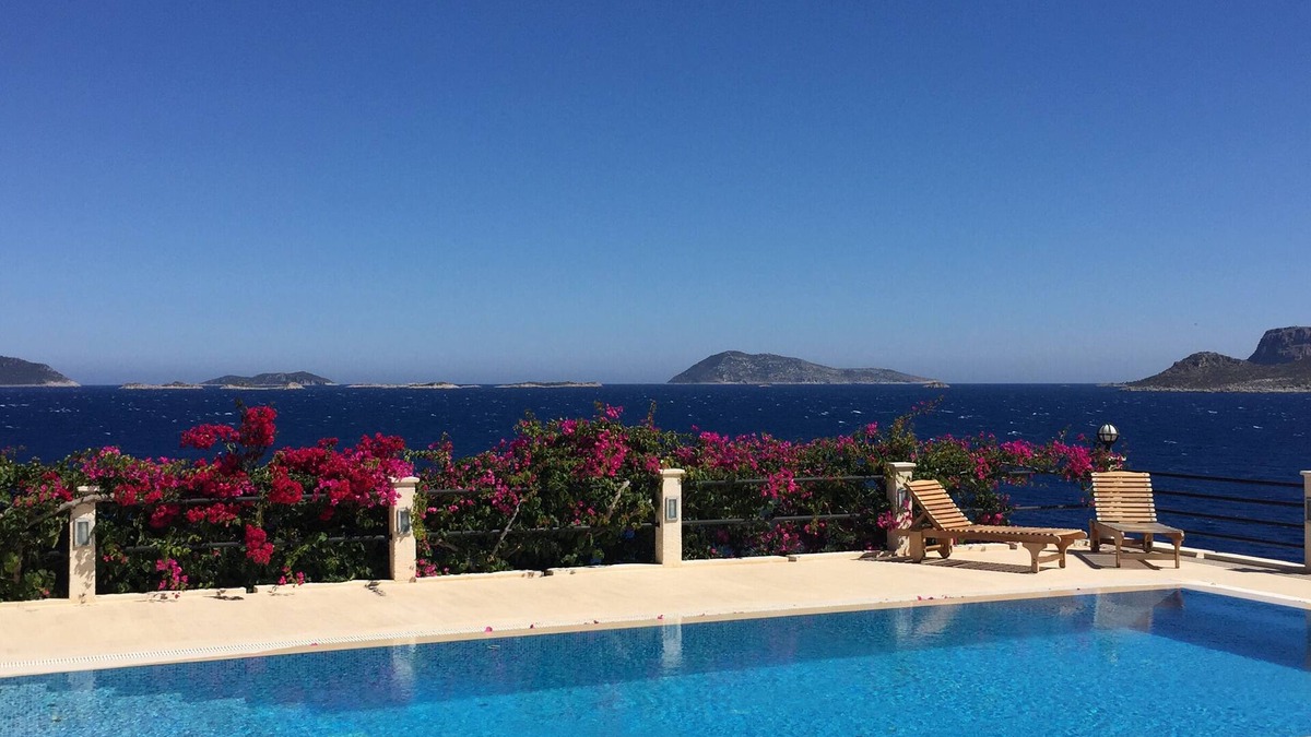 Kas Villa | Coast Front Villa Escalade III with private Pool and Sea Access