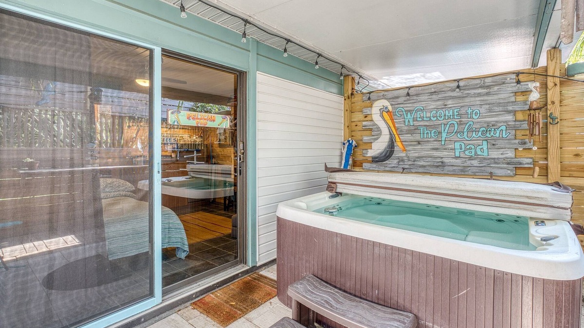 Walsingham Apartment | Coastal Bliss with hot tub - 4 miles to beaches