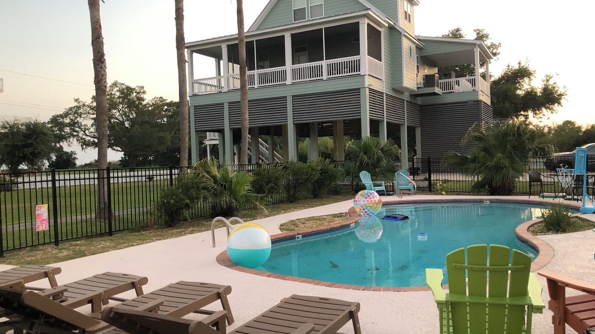 Henderson Point House | Coastal Charm Getaway - Private Pool, 2 Min Walk To Beach