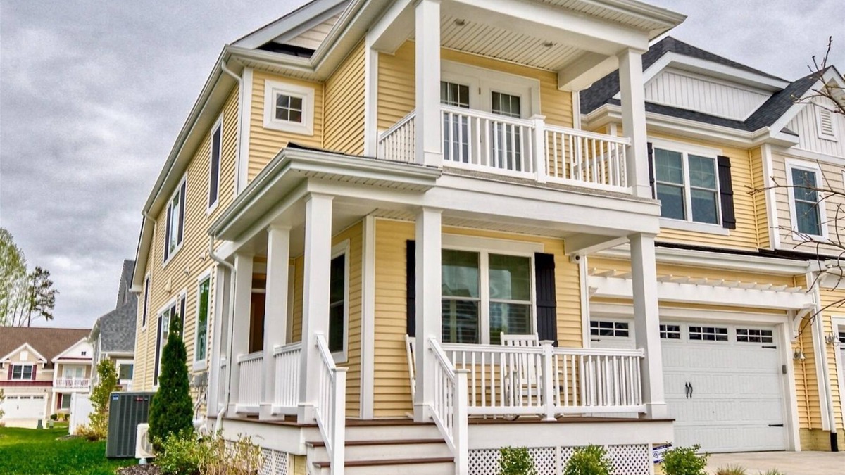 Lewes House | Coastal Club * 19063 * 5BR Luxury House w 3.5 Baths - sleeps 10