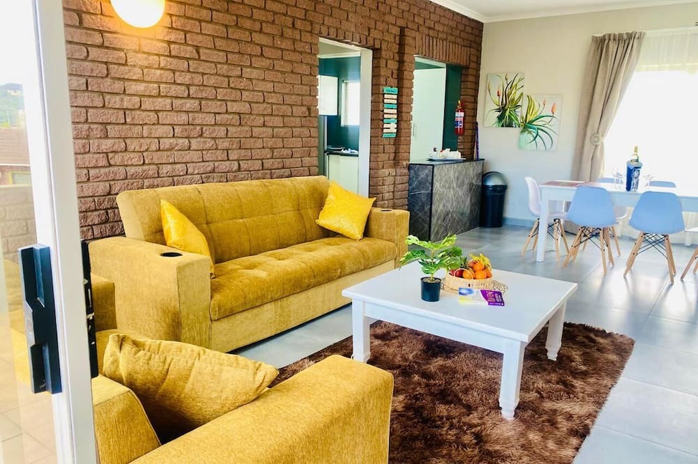 Margate Apartment | Coastal Comfor | Balcony | Pool | Sea Views
