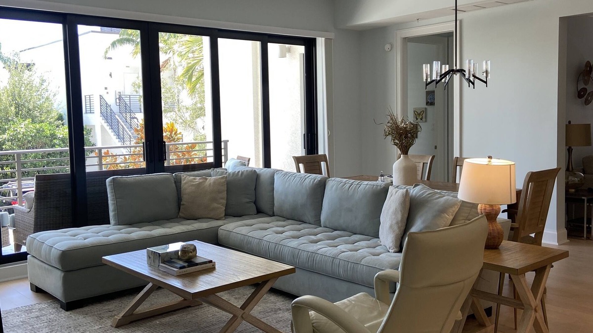 Redevelopment Area Condo | Coastal Condo in Downtown Naples