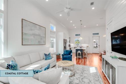 Orange Beach House | Coastal Cottage BVR02 by Liquid Life