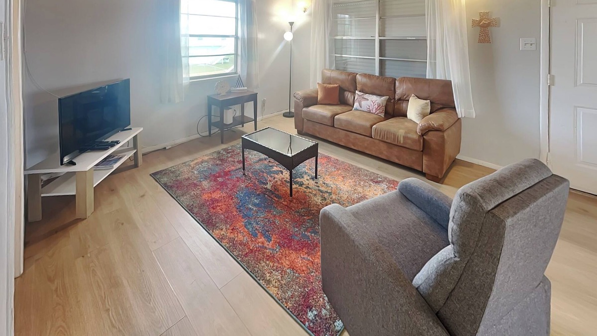 Galveston House | Coastal Den | Charming, pet-friendly home