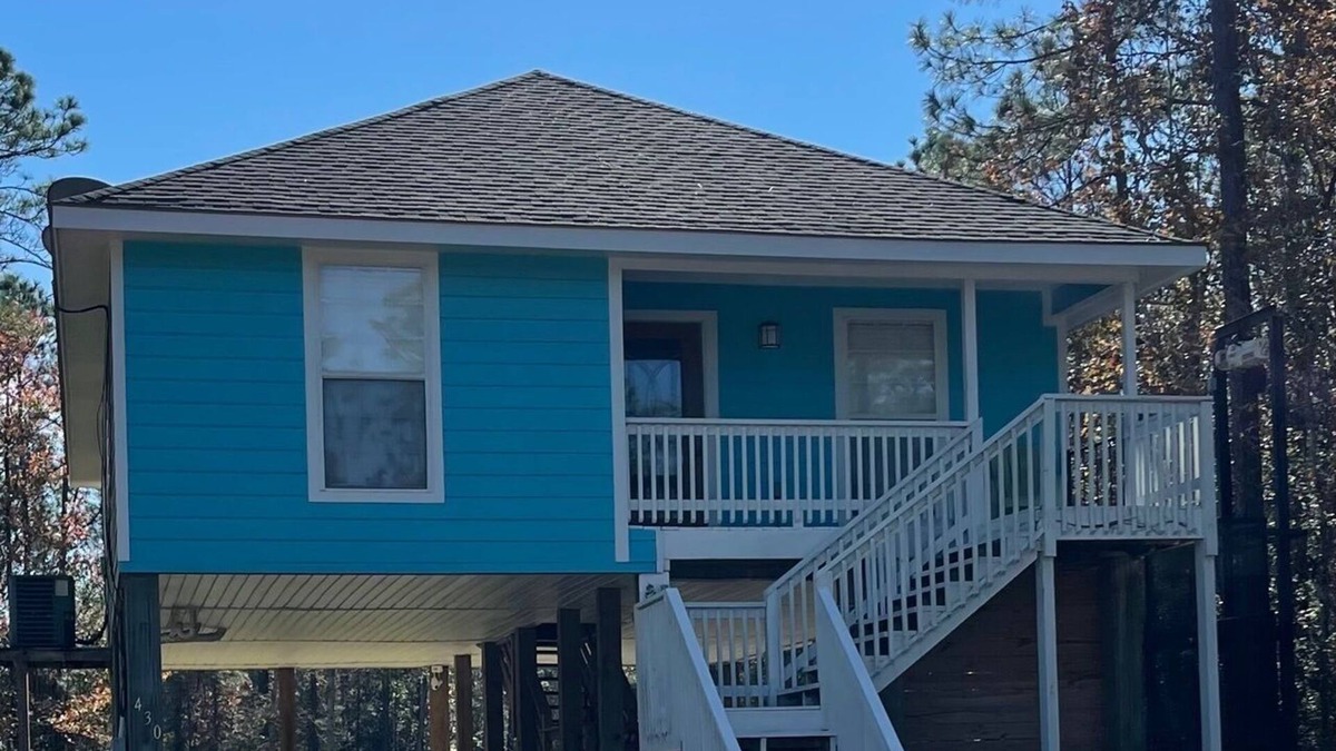 Pass Christian House | Coastal getaway with swimming pool basketball pickleball and boat launch access