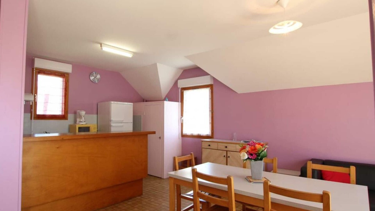 Surtainville Cottage | Coastal Haven: 2BR Home, WiFi, BBQ, Pet-Friendly, Steps from Beach