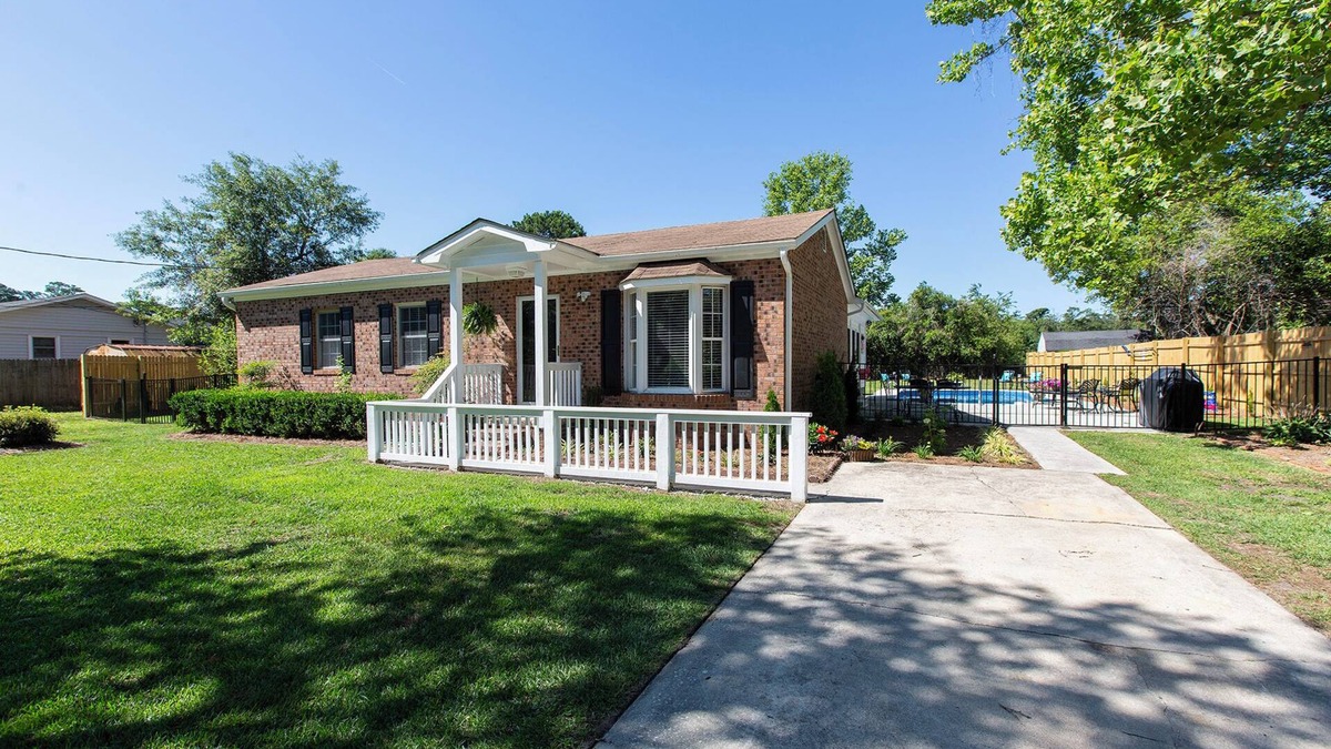 Ogden House | Coastal Home with Inground Pool and just minutes from Wrightsville Beach!