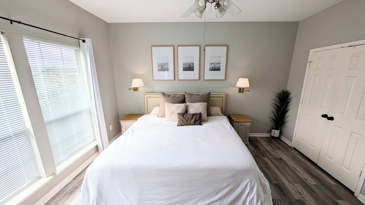 League City House | Coastal Home with Neighborhood Fishing Pier