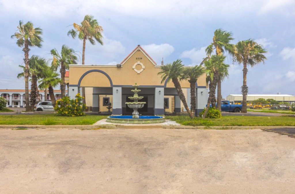 Central City Hotel | Coastal Inn Corpus Christi
