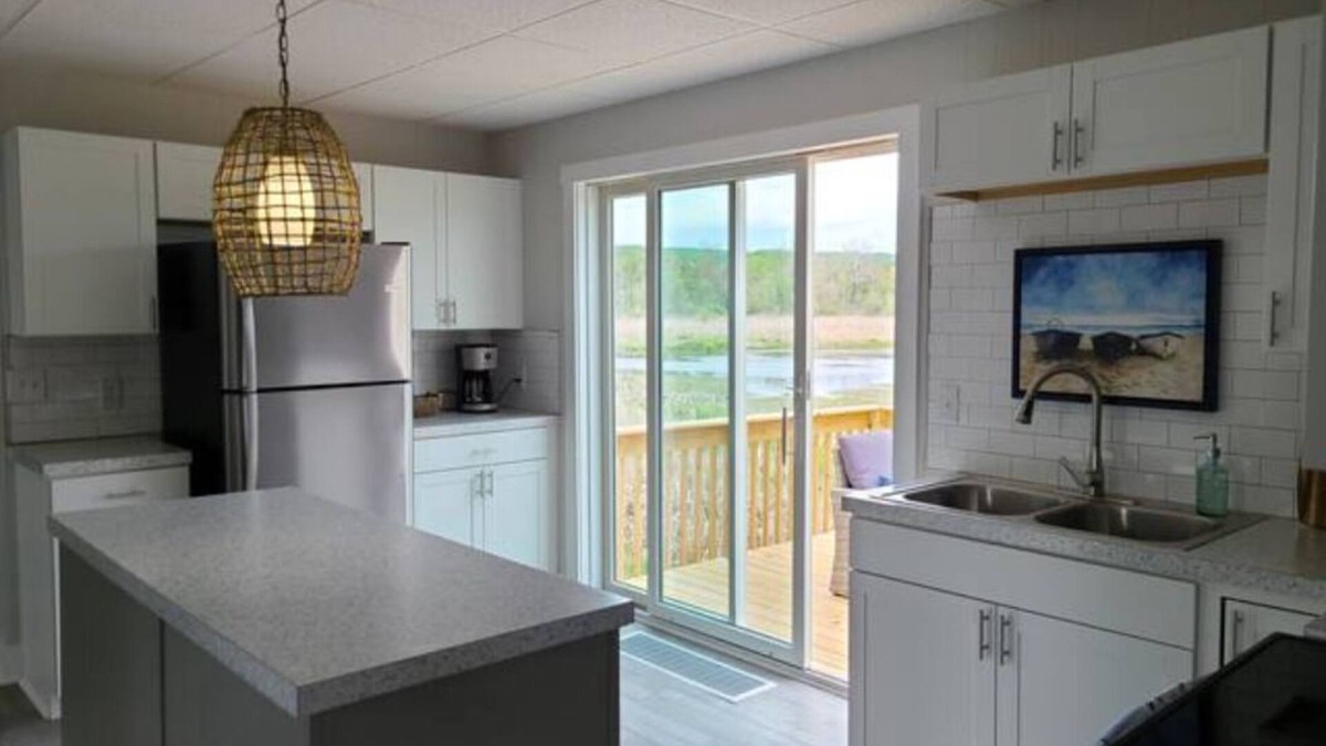 Beulah Hotel | Coastal Inn