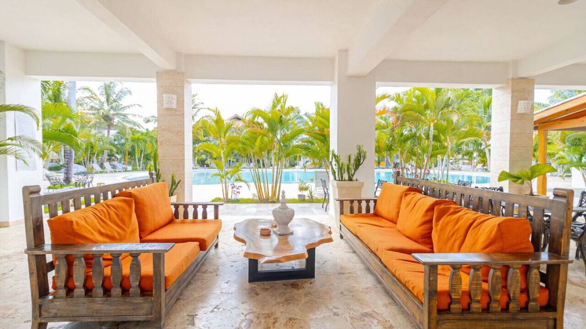 Los Melones Apartment | Coastal Luxury 2-Bed w Pool Access in Bayahibe