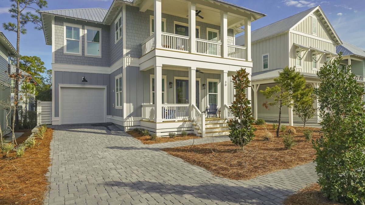 Lakeside at Blue Mountain Beach House | Coastal Luxury on 30A: 4br/4ba: golf cart, walk to beach, shopping, & dining!