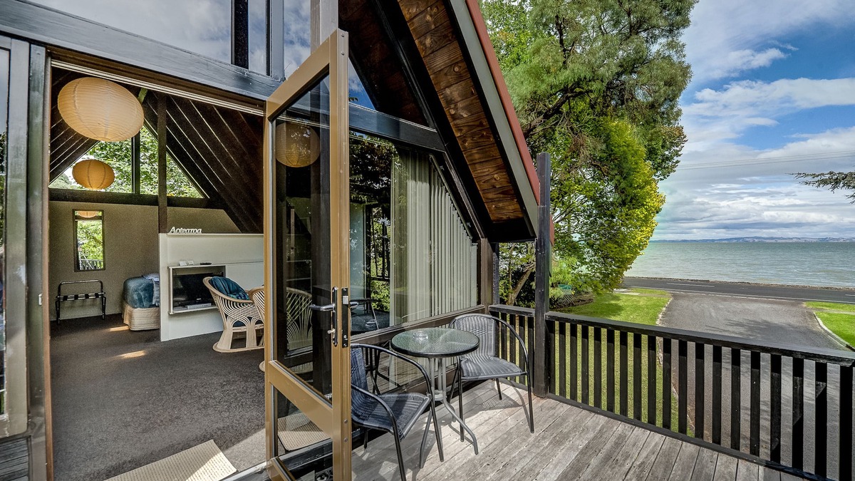 Thames Hotel | Coastal Motor Lodge
