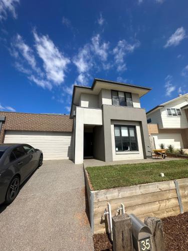 Mount Duneed House | Coastal Oasis - 10 mins to Torquay, 10 mins to Geelong !